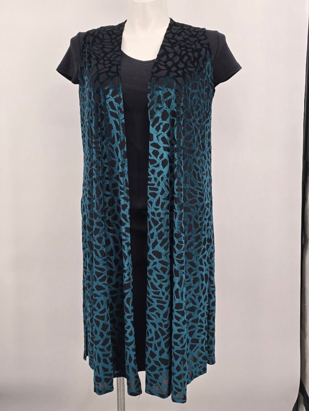 LuLaRoe Joy Duster Vest Womens M Teal Velvet Burnout Open Front Sleeveless Long